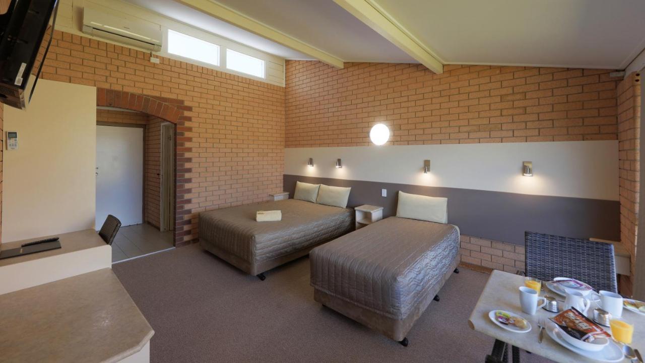 Tenterfield Motor Inn Zewnętrze zdjęcie